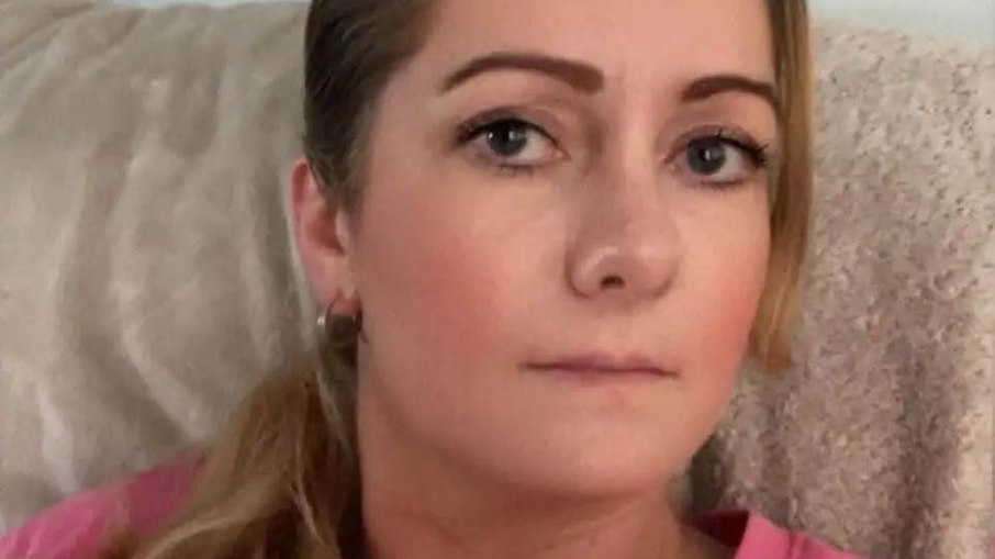 Polícia do Norte do País de Gales Angela Shellis, de 45 anos, foi morta pelo próprio filho após semanas de planejamento do crime