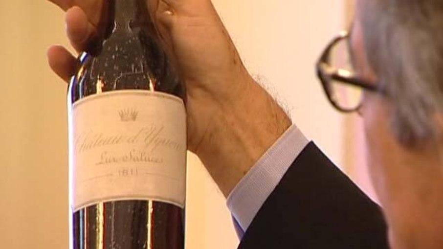 Vinho de 200 anos é vendido por R$ 190 mil